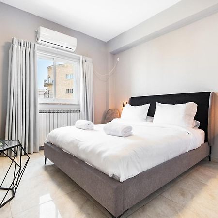 Modern Bright, Near Mahane Yehuda Market, Balcony Єрусалим Екстер'єр фото